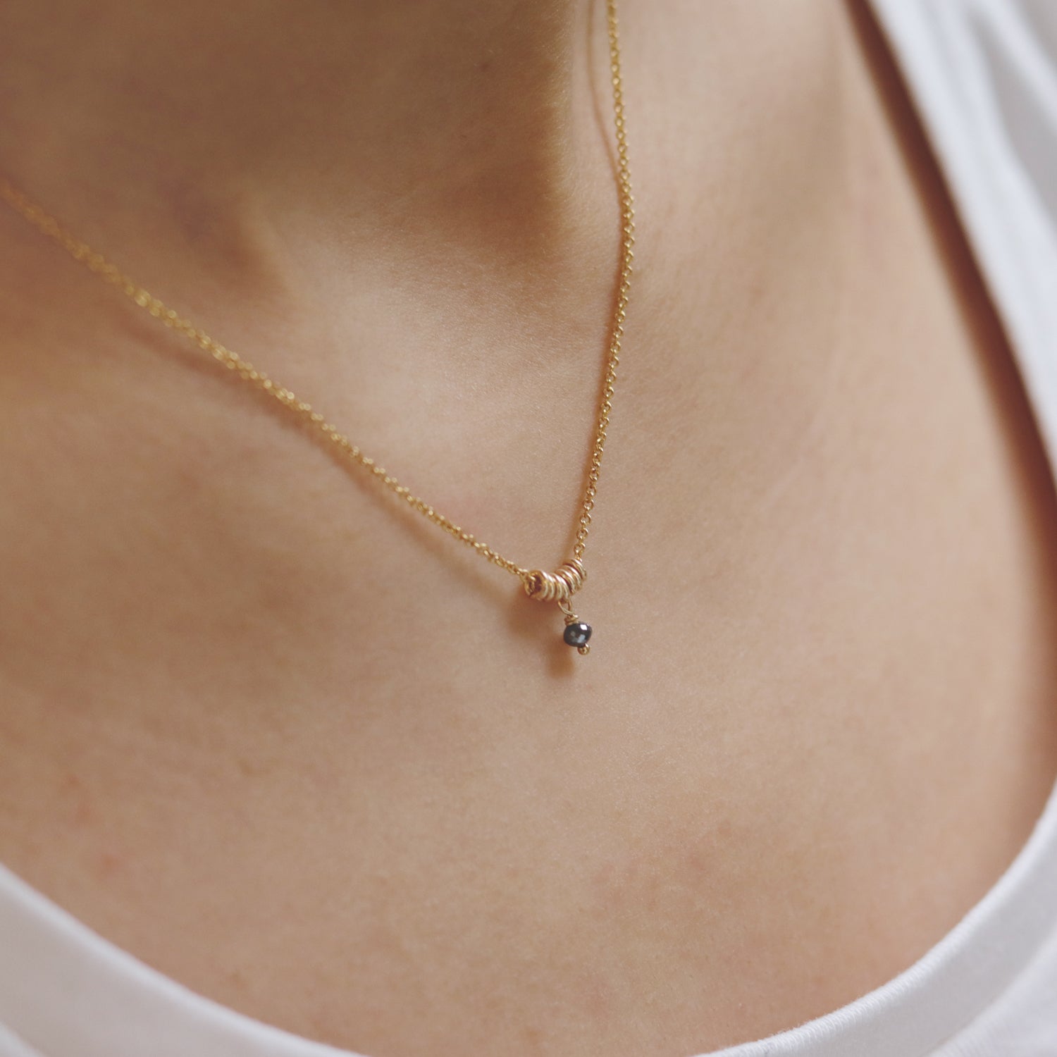 Simple diamond pendant designs outlet