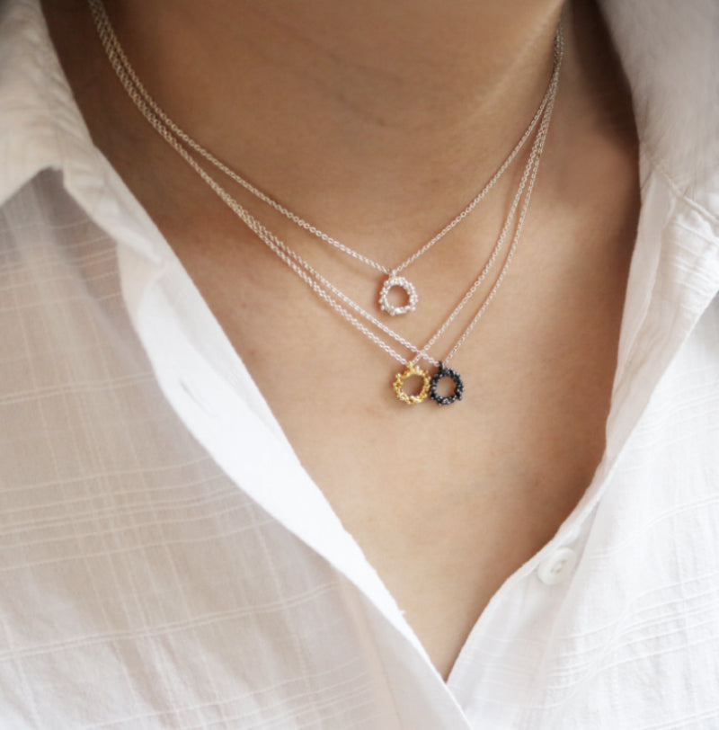 Small silver clearance circle necklace