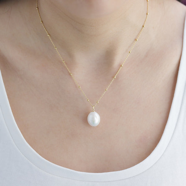 White Baroque Pearl Pendant with Satellite Chain