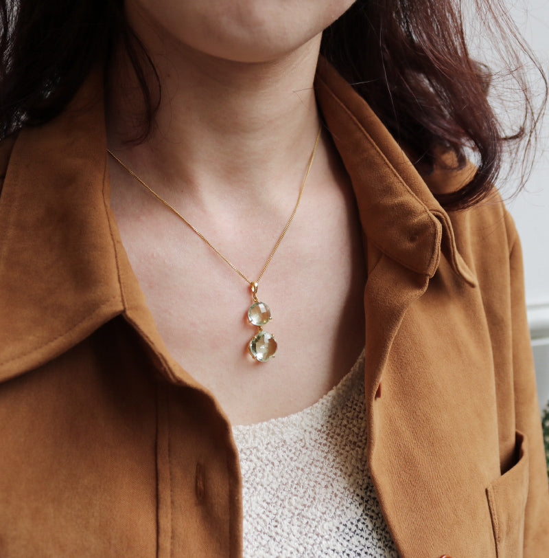 Square gemstone necklace top