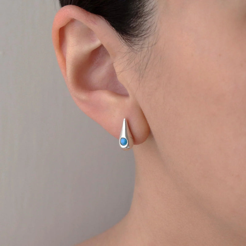 The Best Ways to Store Stud Earrings (Without Losing a Pair)