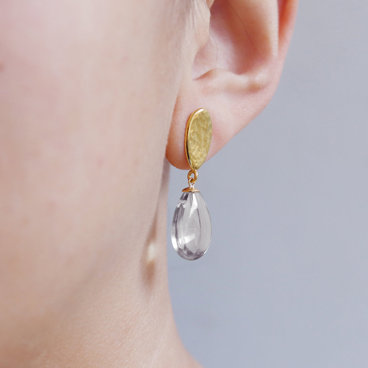 Smooth Pear Gemstones & Gold Hammered Top
