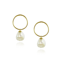 Circle Pearl Earrings