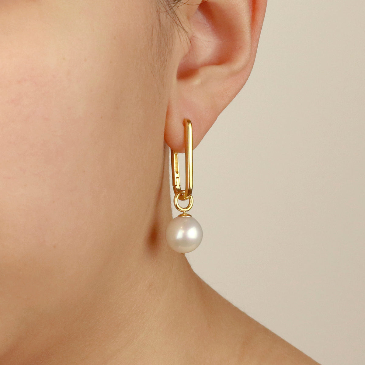 Pearl & Rectangular Hoop Earrings