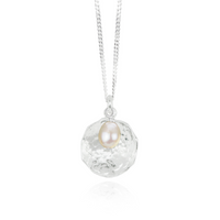 Hammered Disc & Rice Pearl Necklace