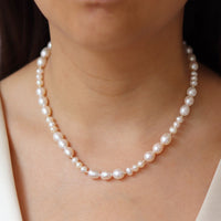 Alternating Pearl Necklace