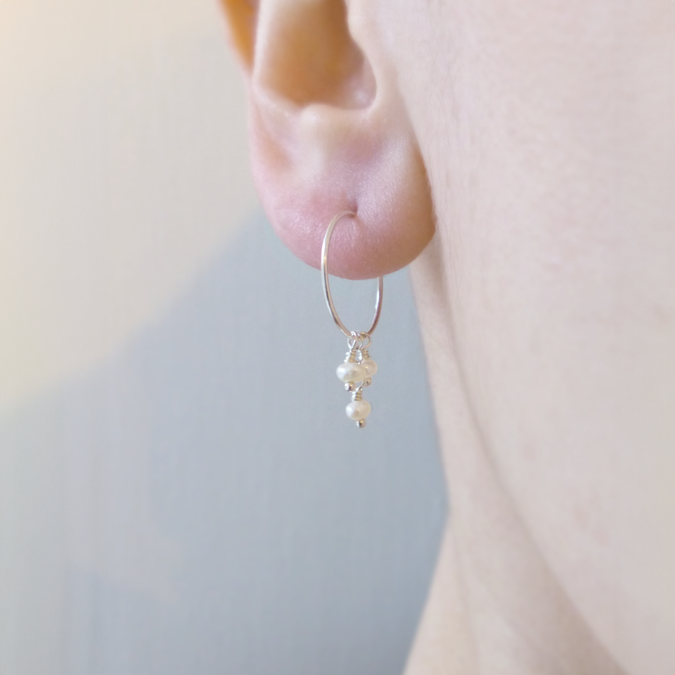 Dainty Hoops