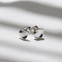 Ripple Textured Studs