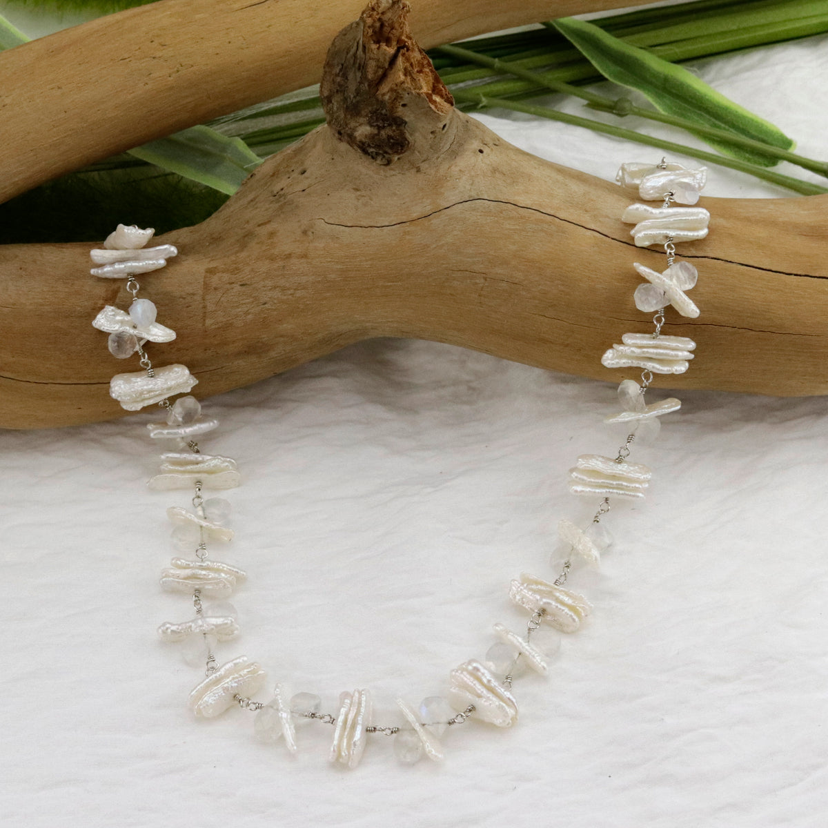 Stick Pearl & Moonstone Necklace