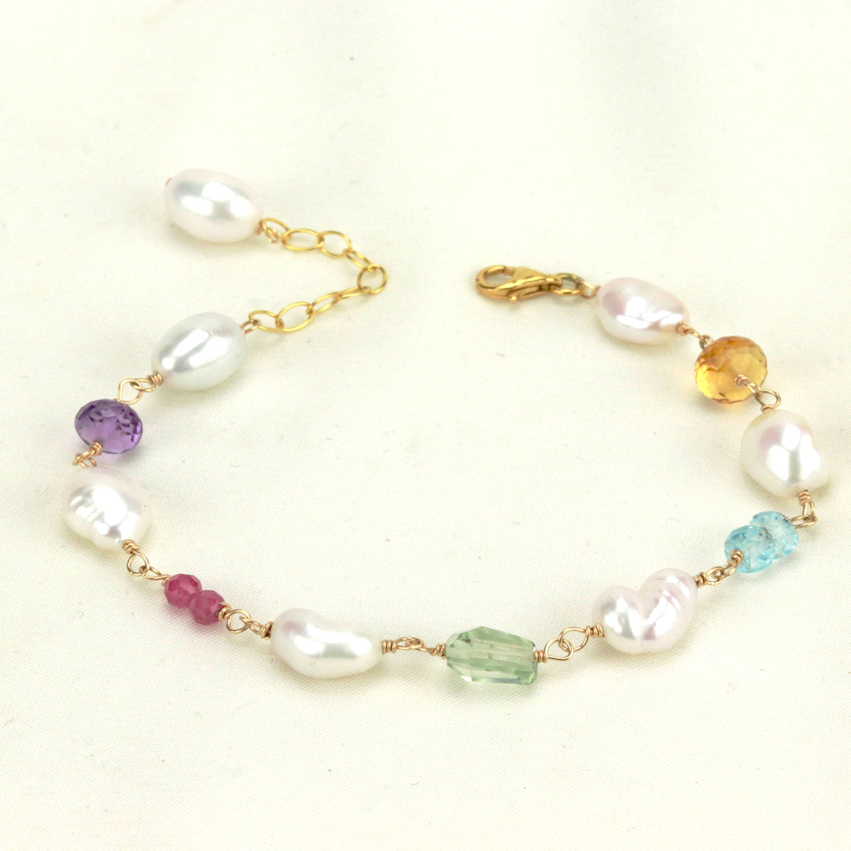 Multicoloured Gem and Pearl Bracelet