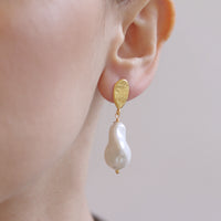 Pearl Drop Earrings with Gold Hammered Top