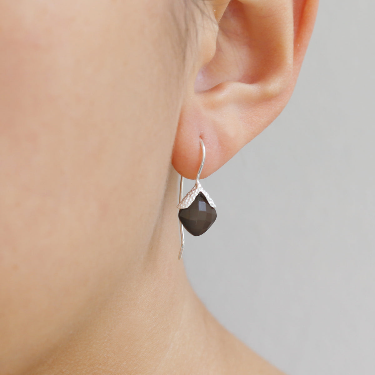 Cushion Cut Textured Earrings