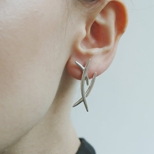 Silver Kiss Earrings