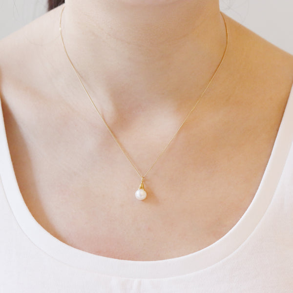 White Pearl Vermeil Pendant